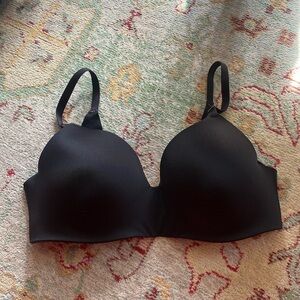 Soma Vanishing Back Wireless Bra Black 36C 011701